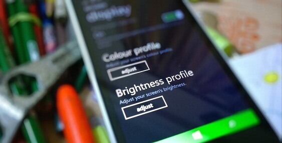 Windows-Phone-8.1-ekran-parlakligi-ayari
